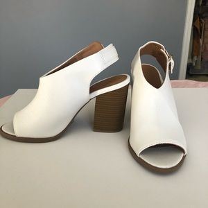 White block heel peep toe shoes